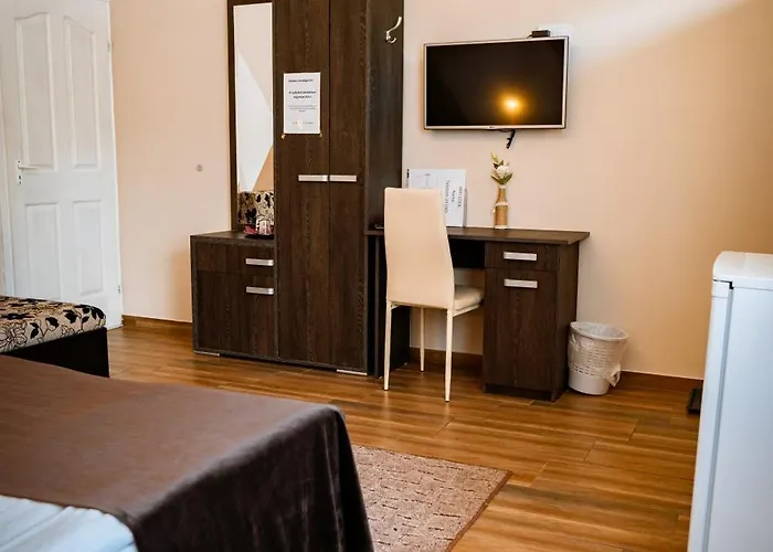Oazis Panzio B&B Makó